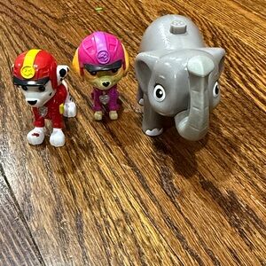 Paw Patrol Jungle Pups Marshall, Skye & Elephant Action Figures
